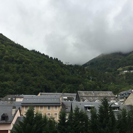 Appartement Prive Dans Residence Balneo Aladin Cauterets Exterior photo